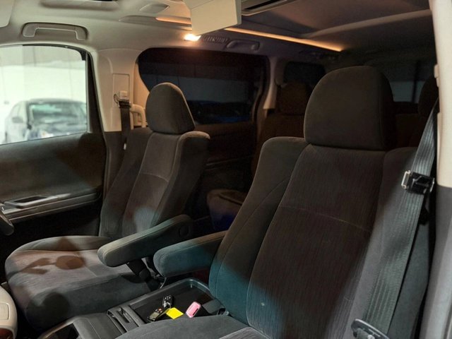 View our TOYOTA VELLFIRE