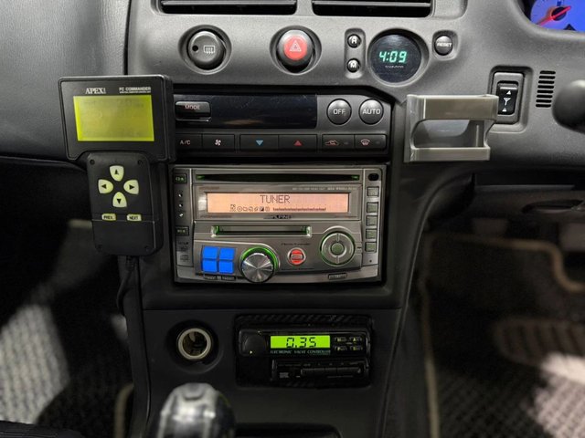 View our NISSAN SKYLINE