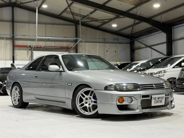 View our NISSAN SKYLINE