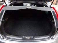 USED 2015 65 VOLVO V40 2.0 D4 R-Design Lux Nav Auto Euro 6 (s/s) 5dr (Drive Away Today)