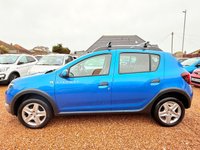 USED 2014 64 DACIA SANDERO STEPWAY 0.9 TCe Laureate Hatchback 5dr Petrol Manual Euro 5 (90 ps) Low Mileage with a FSH and SAt Nav