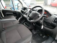 USED 2023 72 PEUGEOT BOXER 335 2.2 BLUEHDI 140 BHP L4 X-LONG LUTON + LIFT 1 OWNER | AIR CON | JC PAYNE | TAIL-LIFT
