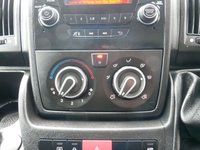 USED 2023 72 PEUGEOT BOXER 335 2.2 BLUEHDI 140 BHP L4 X-LONG LUTON + LIFT 1 OWNER | AIR CON | JC PAYNE | TAIL-LIFT