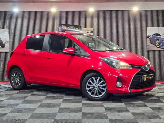2017 TOYOTA YARIS