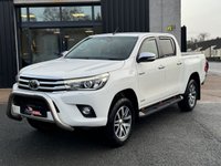USED 2017 TOYOTA HI-LUX 2.4 D-4D Invincible Pickup Double Cab 4dr Diesel Manual 4WD Euro 6 (s/s) (TSS, 3.5t) (150 ps) 