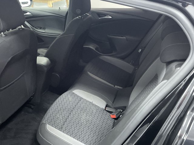 2021 VAUXHALL ASTRA - Photo 6