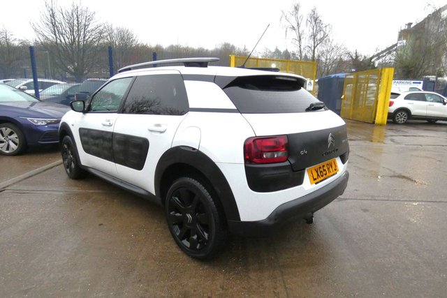 2015 CITROEN C4 CACTUS - Photo 6