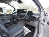 USED 2026 26 FORD TRANSIT CUSTOM 320 SPORT L1 DCIV, Plug in Hybrid 2.5 Petrol, Rear Tailgate 232 BHP L1 Sport DCIV 2,5 PHEV 232bhp