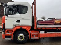 USED 2002 02 SCANIA R124 2002 Scania R124L-420 6x2 Beavertail Vehicle 