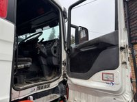 USED 2002 02 SCANIA R124 2002 Scania R124L-420 6x2 Beavertail Vehicle 
