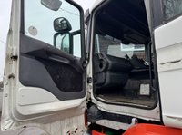 USED 2002 02 SCANIA R124 2002 Scania R124L-420 6x2 Beavertail Vehicle 