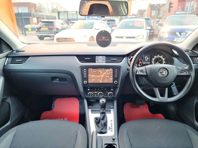 2020 SKODA OCTAVIA - Photo 4