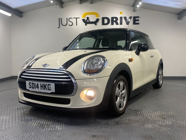 2014 MINI Hatch 1.5L Cooper 3dr - Photo 2