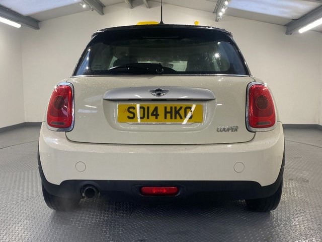 2014 MINI Hatch 1.5L Cooper 3dr - Photo 5