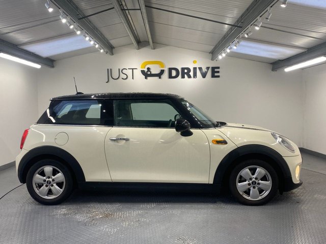 2014 MINI Hatch 1.5L Cooper 3dr - Photo 7