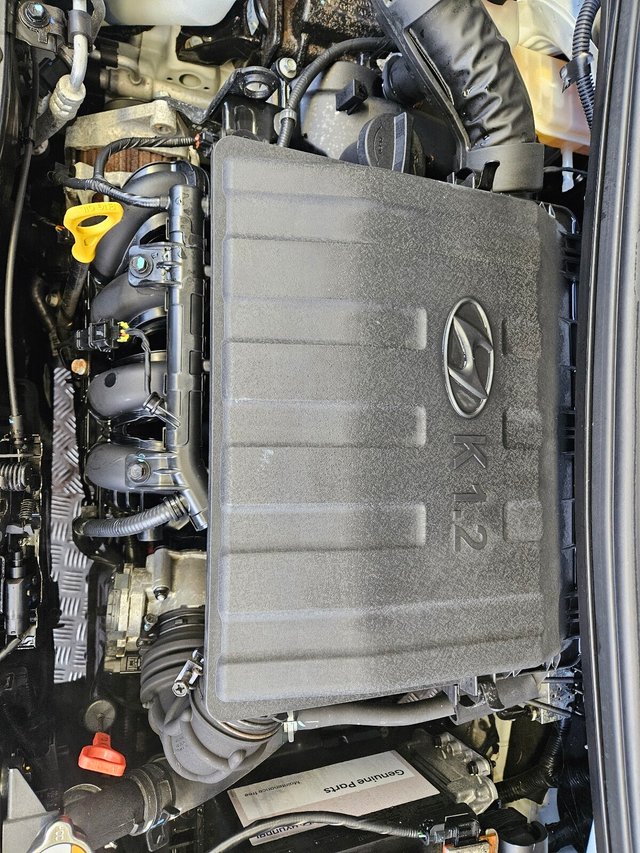 2015 HYUNDAI I10 - Photo 10