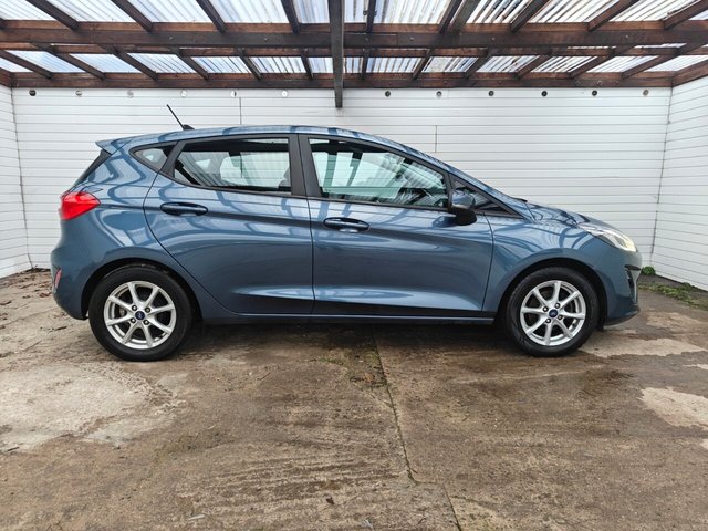 2019 FORD FIESTA - Photo 9