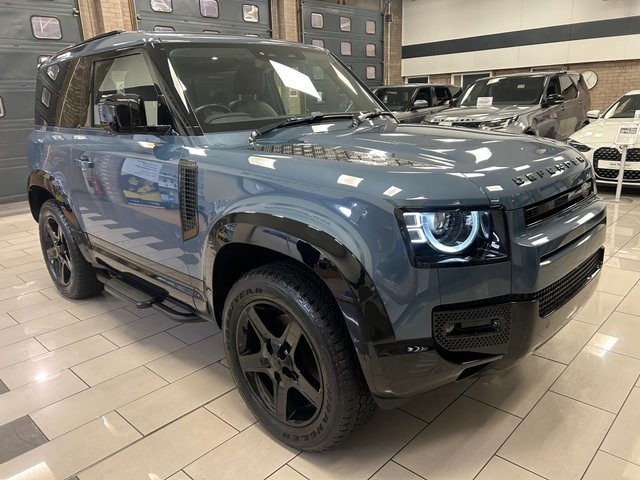 View our Land Rover Defender 3.0 D250 MHEV SE Hard Top SUV 3dr Diesel Auto 4WD SWB Euro 6 (s/s) (250 ps)