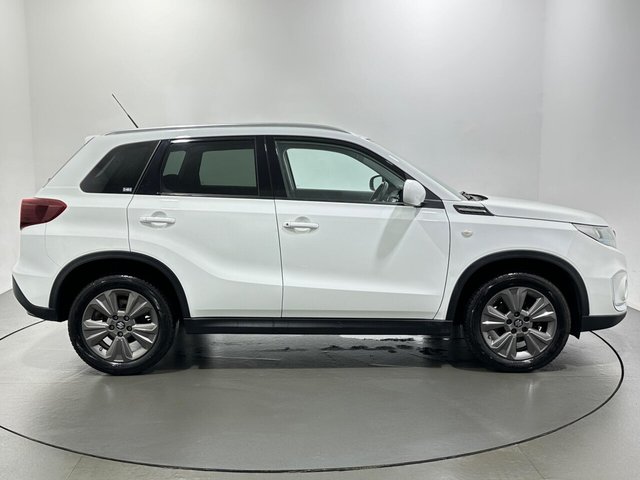 2022 Suzuki Vitara - Photo 9