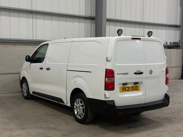 2021 VAUXHALL VIVARO - Photo 12