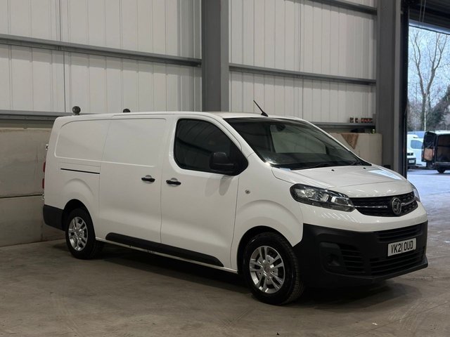 2021 VAUXHALL VIVARO - Photo 2