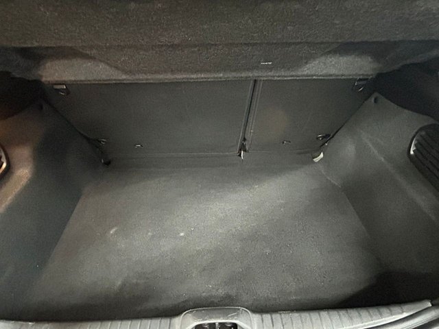 2018 PEUGEOT 208 - Photo 11