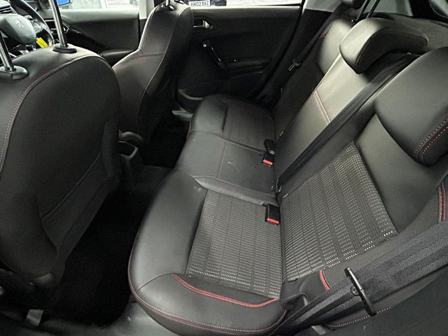 2018 PEUGEOT 208 - Photo 12
