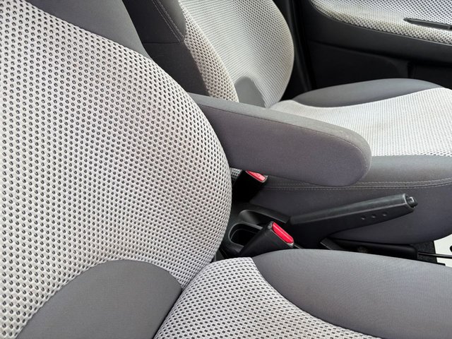 2008 Nissan Note 1.4L Acenta S 5dr - Photo 11