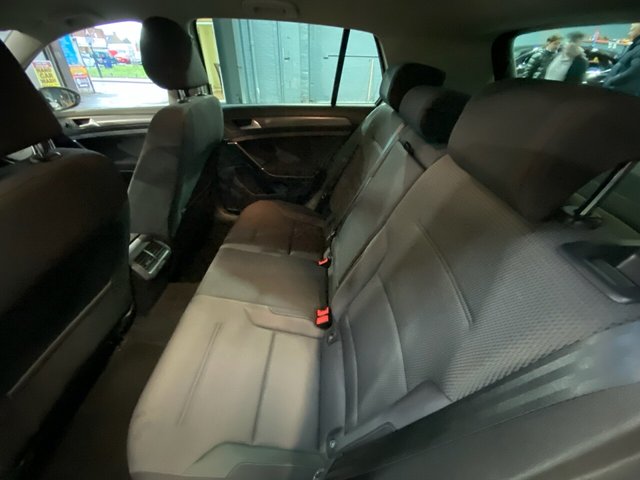 2019 VOLKSWAGEN GOLF (2019) - Photo 10