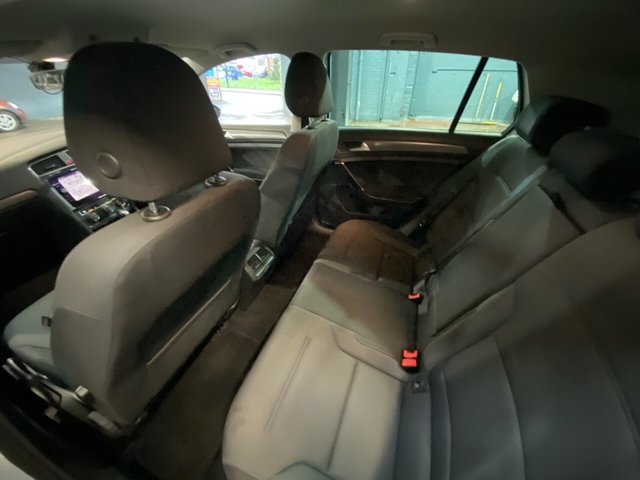 2019 VOLKSWAGEN GOLF (2019) - Photo 11