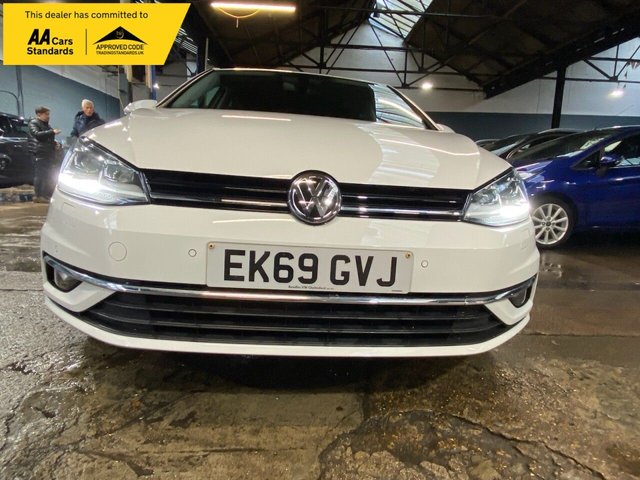 2019 VOLKSWAGEN GOLF (2019) - Photo 2