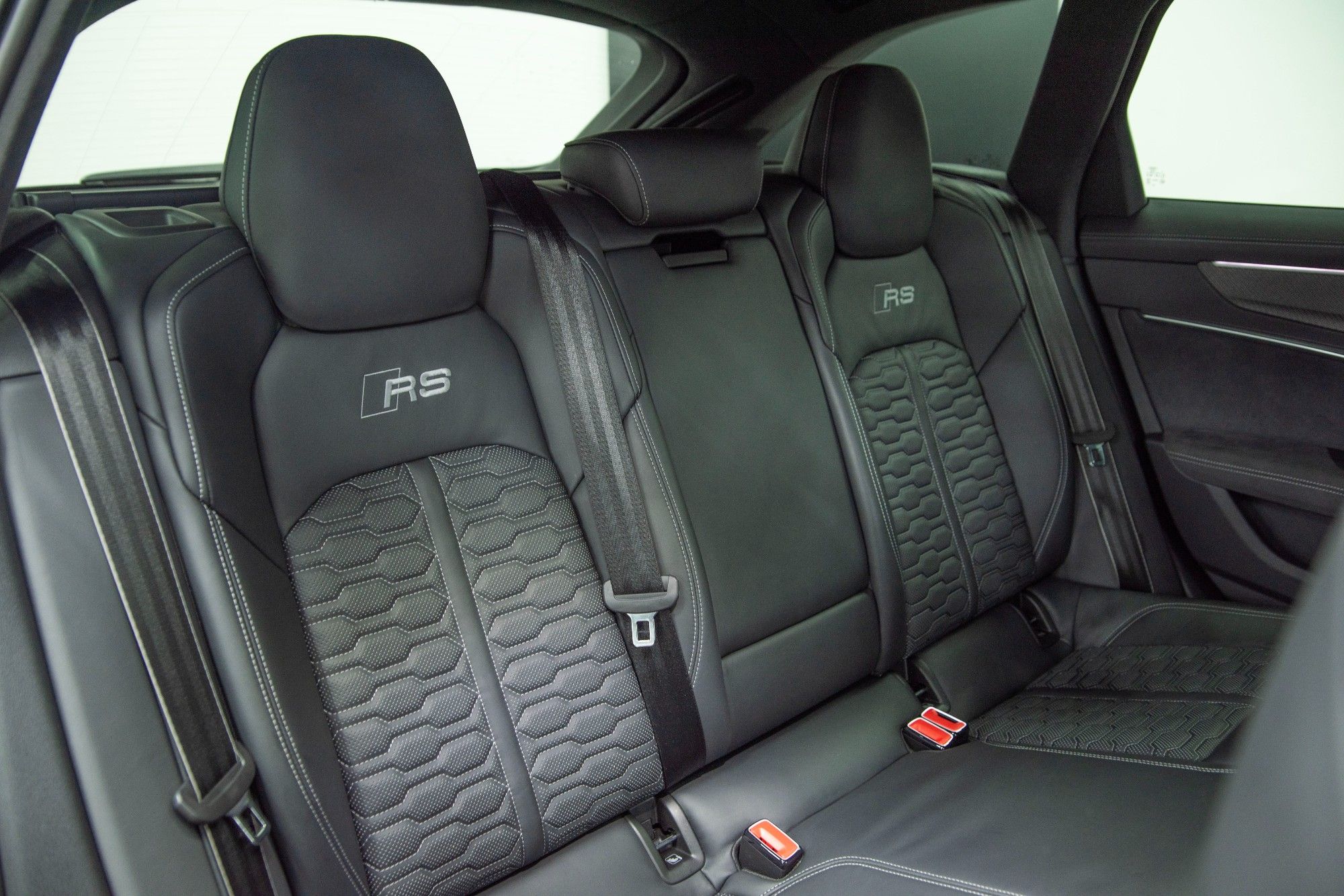 USED 2025 25 AUDI RS6 AVANT 4.0 TFSI V8 Performance Carbon Vorsprung 
