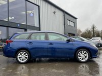 USED 2019 68 TOYOTA AURIS 1.8 VVT-h Icon Tech Touring Sports 5dr Petrol Hybrid CVT Euro 6 (s/s) (136 ps) JUST SERVICED*SAT-NAV*CAMERA*DAB