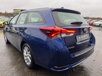 USED 2019 68 TOYOTA AURIS 1.8 VVT-h Icon Tech Touring Sports 5dr Petrol Hybrid CVT Euro 6 (s/s) (136 ps) JUST SERVICED*SAT-NAV*CAMERA*DAB