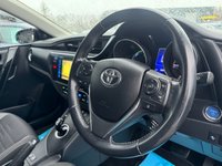 USED 2019 68 TOYOTA AURIS 1.8 VVT-h Icon Tech Touring Sports 5dr Petrol Hybrid CVT Euro 6 (s/s) (136 ps) JUST SERVICED*SAT-NAV*CAMERA*DAB
