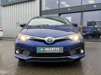 USED 2019 68 TOYOTA AURIS 1.8 VVT-h Icon Tech Touring Sports 5dr Petrol Hybrid CVT Euro 6 (s/s) (136 ps) JUST SERVICED*SAT-NAV*CAMERA*DAB