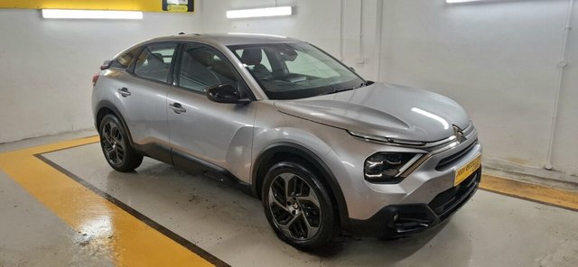 View our CITROEN C4