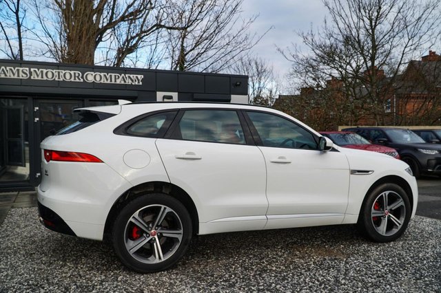 2018 JAGUAR F-PACE 2018 3.0 V6 S SUV 5dr Petrol Auto AWD Euro 6 (s/s) (380 ps) - Photo 9
