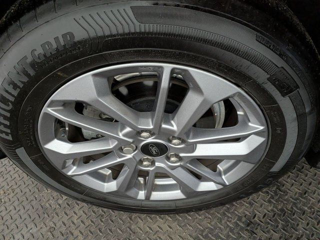 2022 Ford Focus 1L Titanium Style 5dr - Photo 10