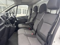 USED 2021 71 RENAULT TRAFIC 2.0 dCi ENERGY 28 Business+ Panel Van 5dr Diesel Manual SWB Standard Roof Euro 6 (s/s) (120 ps) This 2021 Renault Trafic presents a superb ownership proposition, having been meticulously maintained by just one owner from new.  Powered by a robust 2.0 litre dCi diesel engine, this Euro 6 compliant model offers efficient performance for your business needs.  The Business+ trim level ensures a practical and comfortable driving experience, enhanced by features such as a DAB radio with Bluetooth and USB connectivity, a wide view mirror incorporating blind spot assistance.