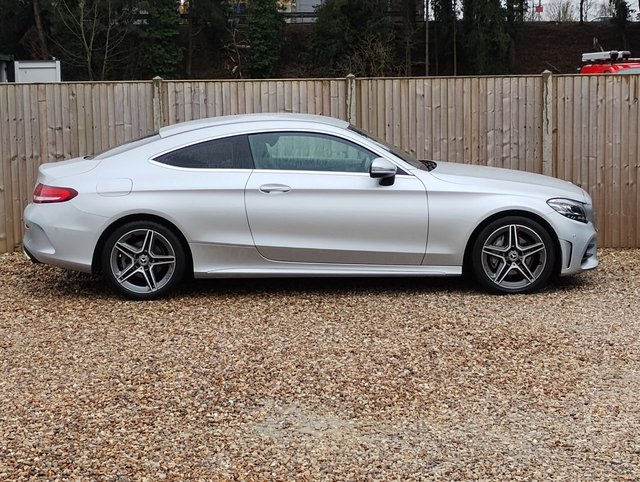 2019 Mercedes-Benz C-CLASS - Photo 6