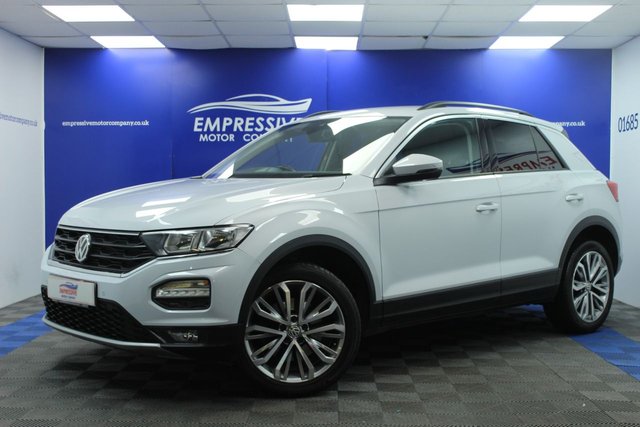 2018 VOLKSWAGEN T-ROC - Photo 3