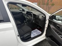 USED 2022 72 HYUNDAI I20 1.0 T-GDi MHEV Premium Hatchback 5dr Petrol Hybrid DCT Euro 6 (s/s) (100 ps) LOW MILES / AUTOMATIC GEARBOX