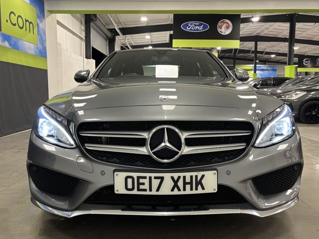 2017 Mercedes-Benz C-Class 2.1L Amg Line 4dr - Photo 3