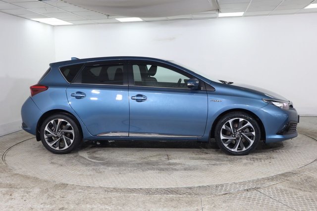 2016 TOYOTA AURIS 1.8 VVT-h Design Hatchback 5dr Petrol Hybrid CVT Euro 6 (s/s) (136 ps) - Photo 7