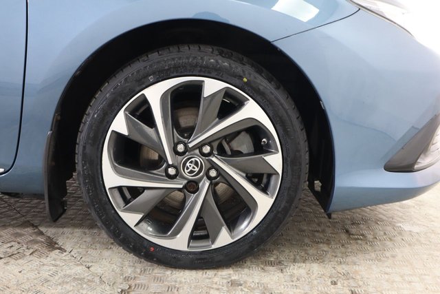 2016 TOYOTA AURIS 1.8 VVT-h Design Hatchback 5dr Petrol Hybrid CVT Euro 6 (s/s) (136 ps) - Photo 11