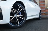 USED 2021 71 BMW 3 SERIES 2.0 330i M Sport Saloon 4dr Petrol Auto Euro 6 (s/s) (258 ps) M SPORT+ / MINERAL WHITE / FSH