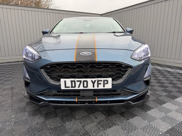 2020 FORD FOCUS - Photo 4