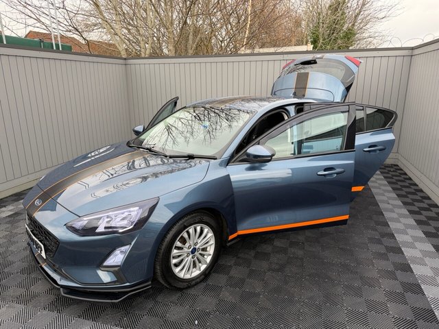 2020 FORD FOCUS - Photo 8