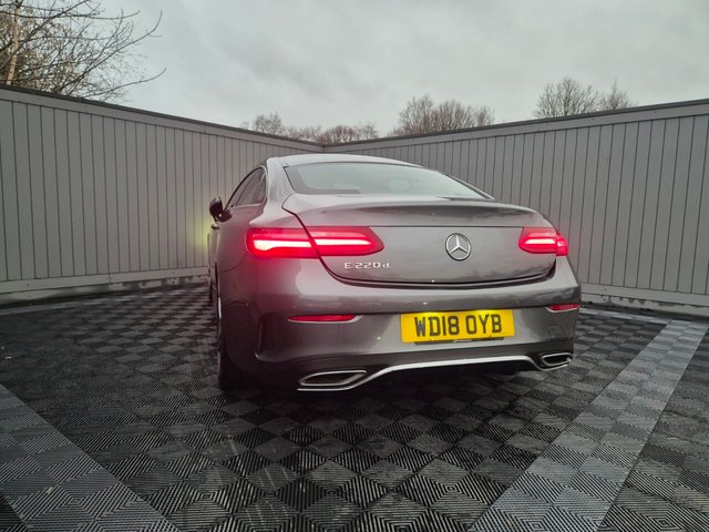 2018 Mercedes-Benz E-CLASS - Photo 12